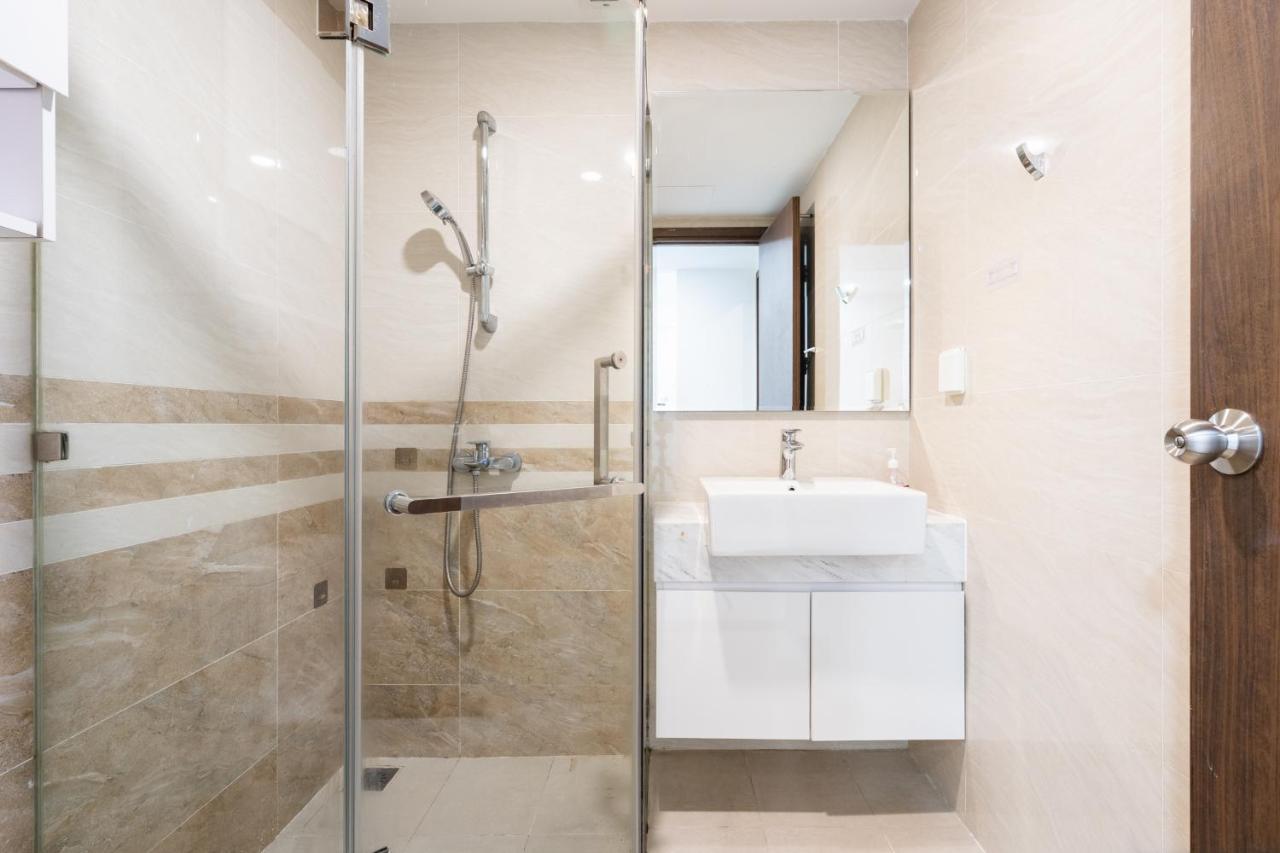 Harry'Home-River Gate- Swimming Pool- Free Pickup 5 Night Or More โฮจิมินห์ซิตี้ ภายนอก รูปภาพ