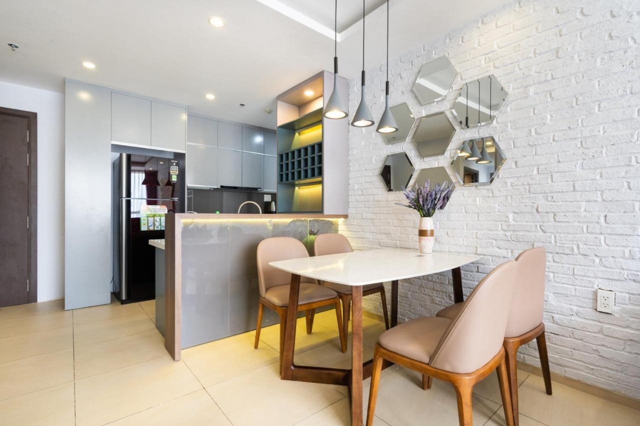 Harry'Home-River Gate- Swimming Pool- Free Pickup 5 Night Or More โฮจิมินห์ซิตี้ ภายนอก รูปภาพ